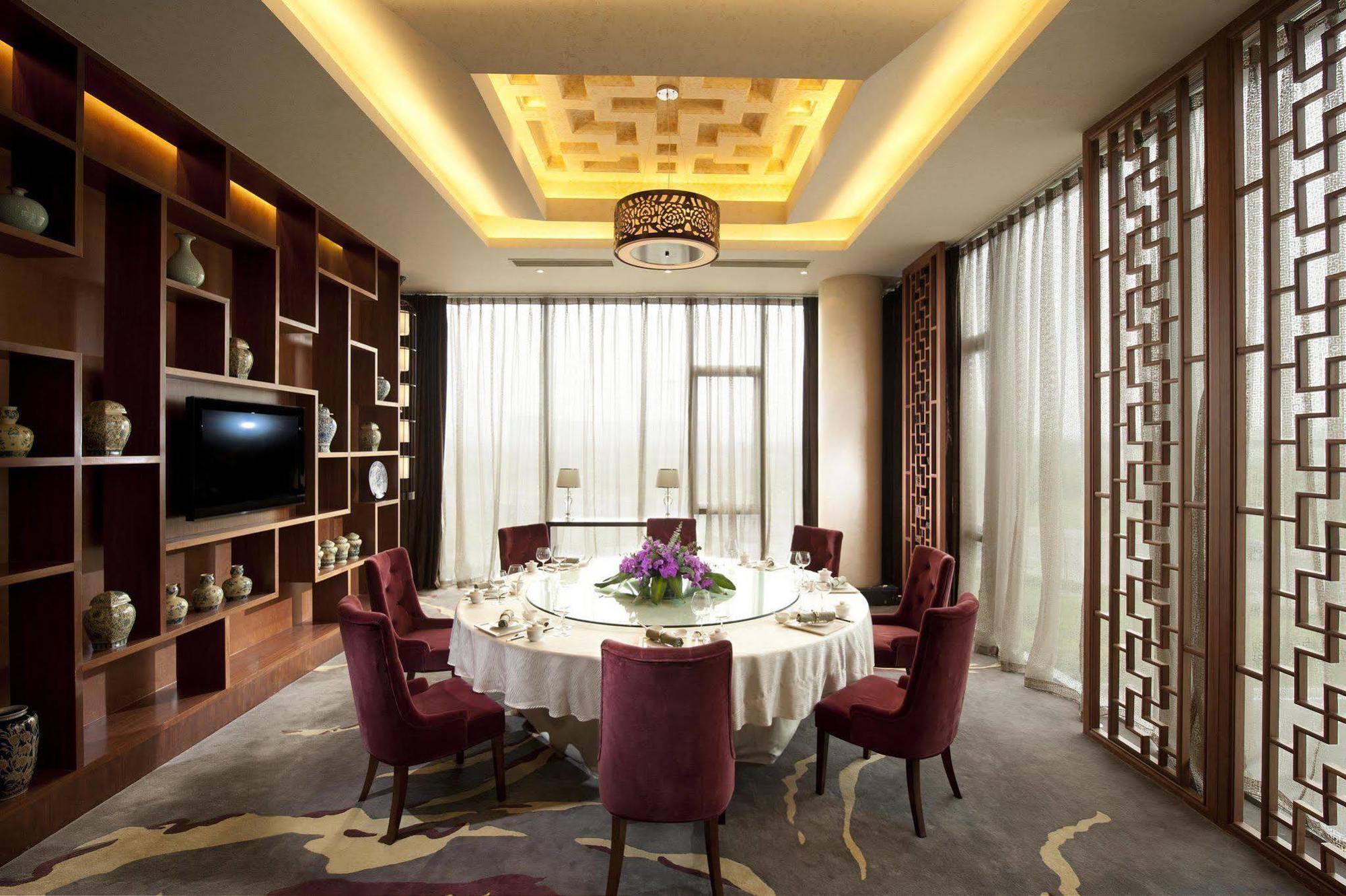 Capital Airport Hotel Beijing Exterior photo