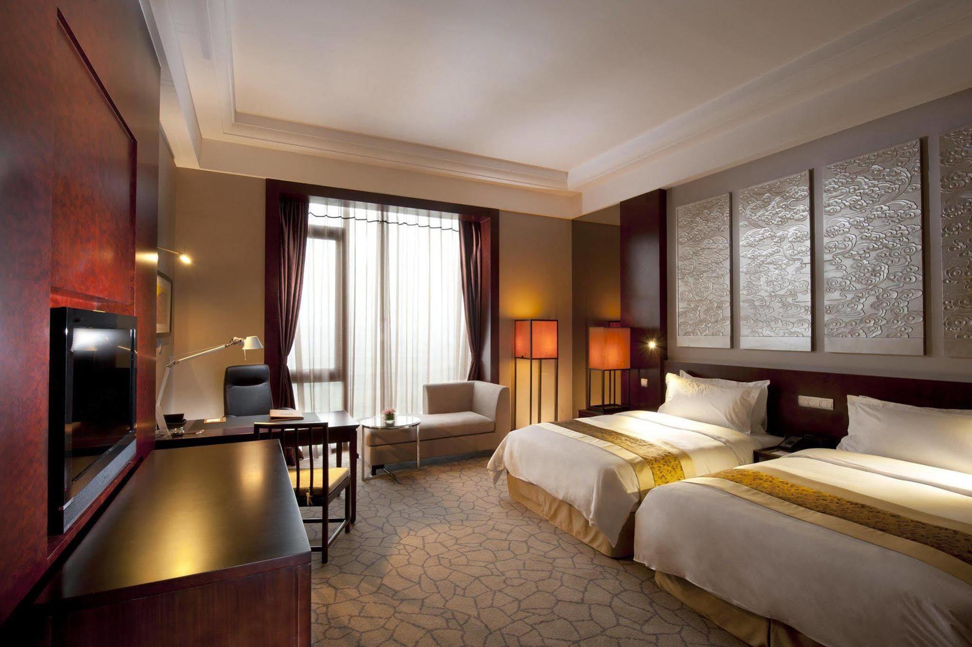 Capital Airport Hotel Beijing Exterior photo
