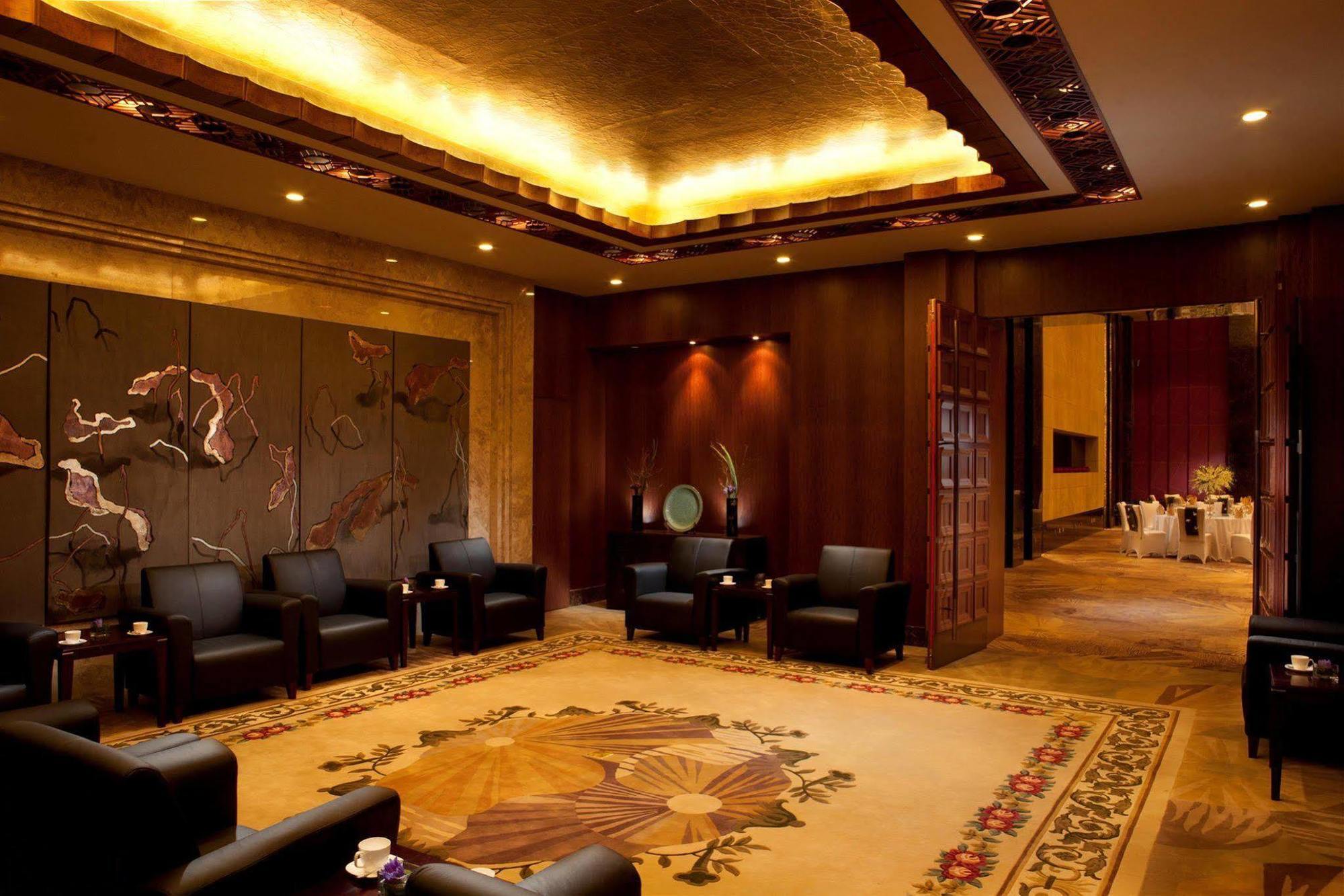 Capital Airport Hotel Beijing Exterior photo